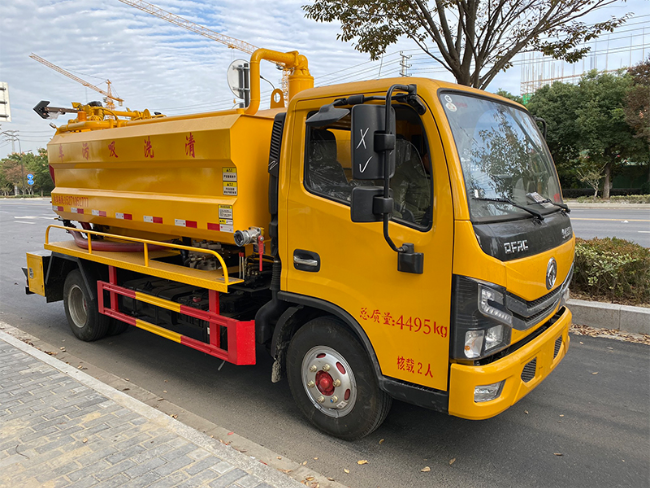 松江清洗吸污车